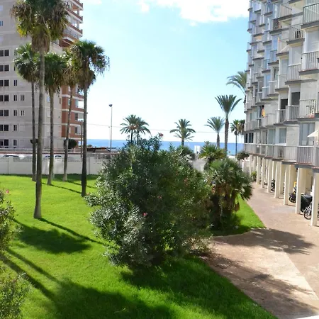 Safestay Seafront - Atlantico Кальпе
