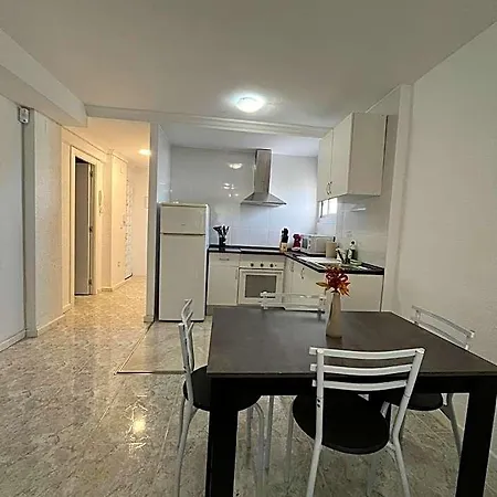 Хостел Safestay Seafront - Atlantico Кальпе