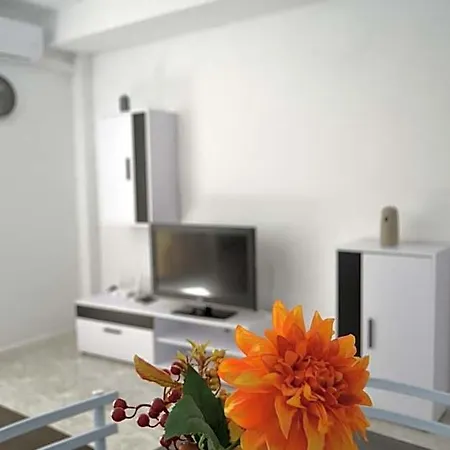 Safestay Seafront - Atlantico Хостел