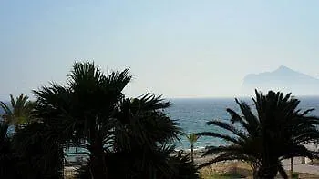 Safestay Seafront - Atlantico 卡尔佩