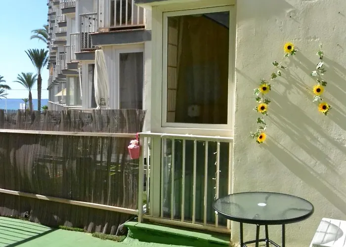 Safestay Seafront - Atlantico *