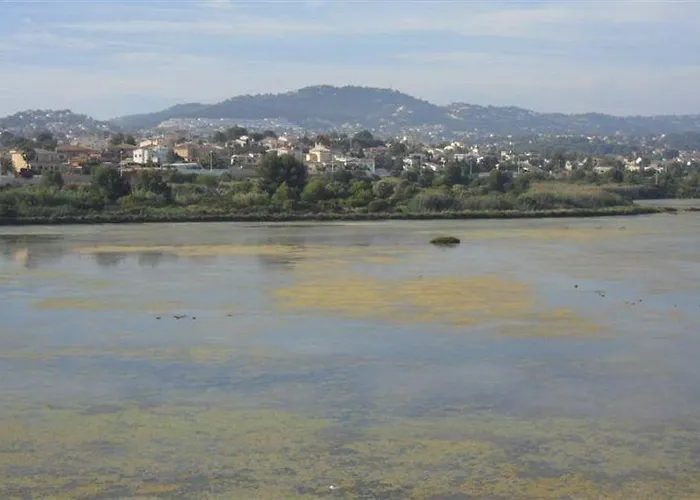 Hostal Safestay Seafront - Atlantico *